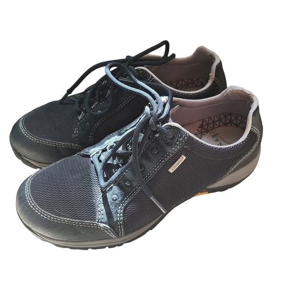 Dansko Peggy Black Waterproof Shoes Womens size 37/ US 6.5 - Picture 2 of 15